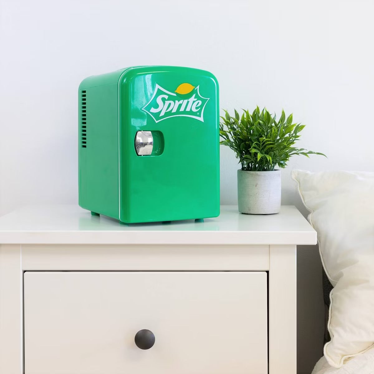 Coca-Cola Sprite 4L Cooler/Warmer 12V DC 110V AC Mini Fridge - Green: Portable Skincare Refrigerator, Thermoelectric