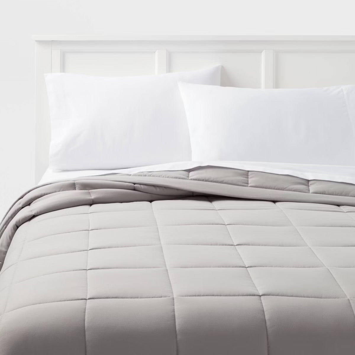 Quilted Down Alternative Bed Blanket - Room Essentials™